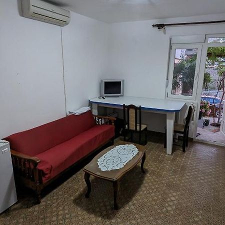 فندق Private Guest-House Gutic سوتوموري المظهر الخارجي الصورة