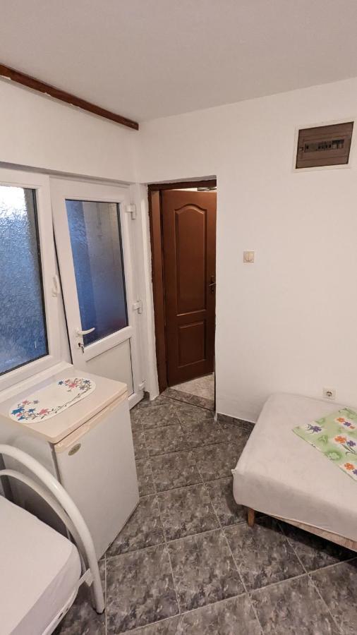 فندق Private Guest-House Gutic سوتوموري المظهر الخارجي الصورة