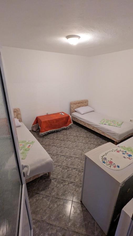فندق Private Guest-House Gutic سوتوموري المظهر الخارجي الصورة