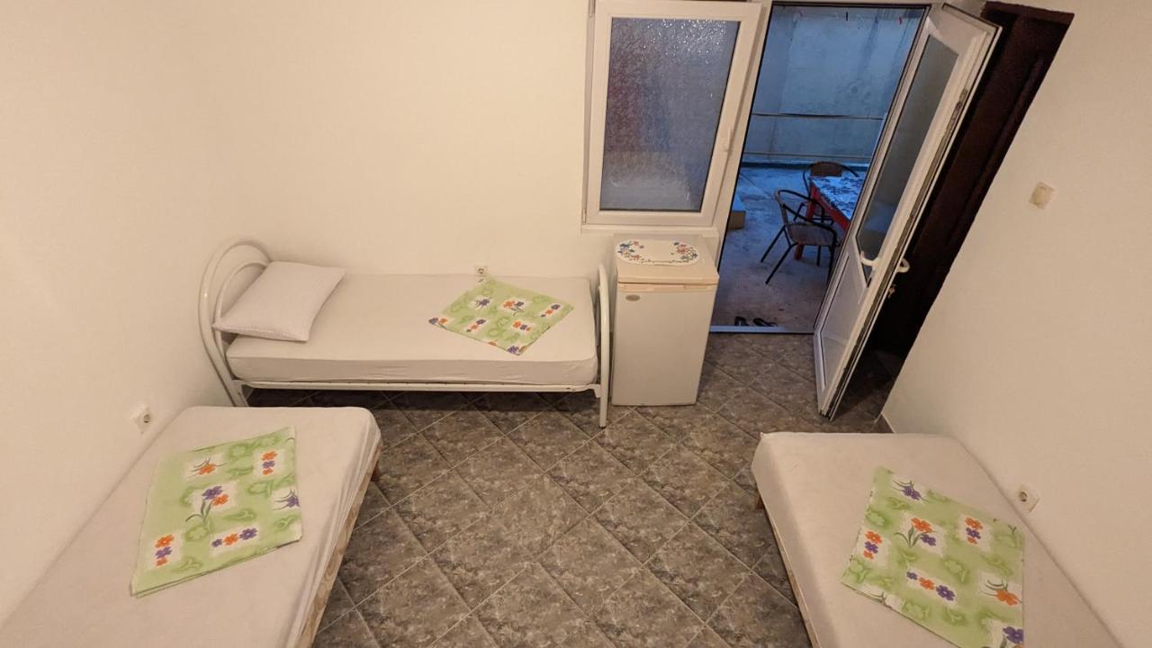 فندق Private Guest-House Gutic سوتوموري المظهر الخارجي الصورة