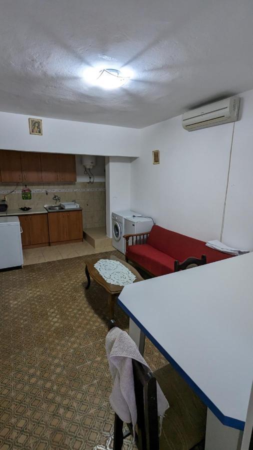 فندق Private Guest-House Gutic سوتوموري المظهر الخارجي الصورة